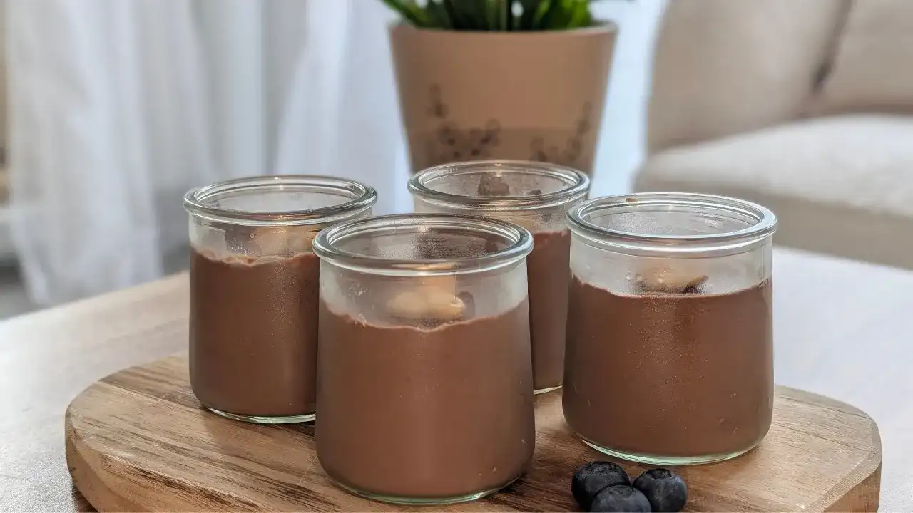 Ma recette de crème dessert au chocolat - En cuisine avec Julie